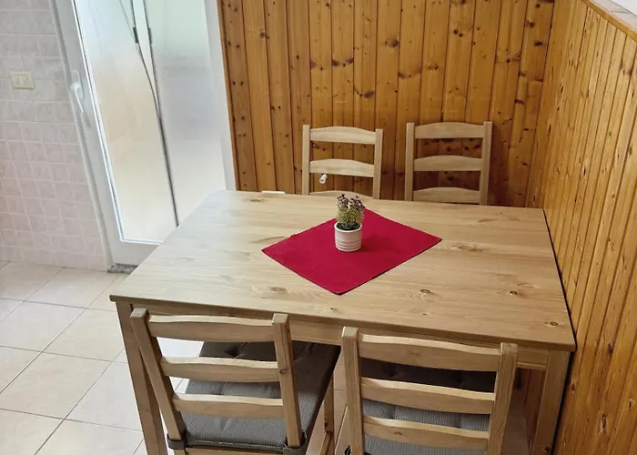 Apartmaji Zbgs * Izola