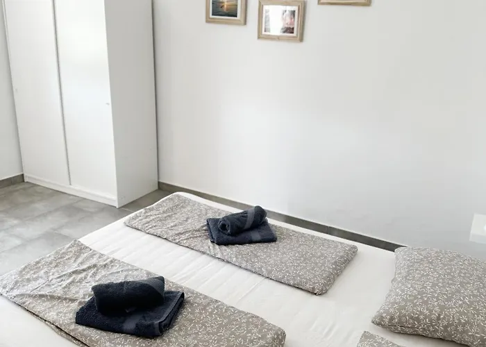 Apartmaji Zbgs Apartman *